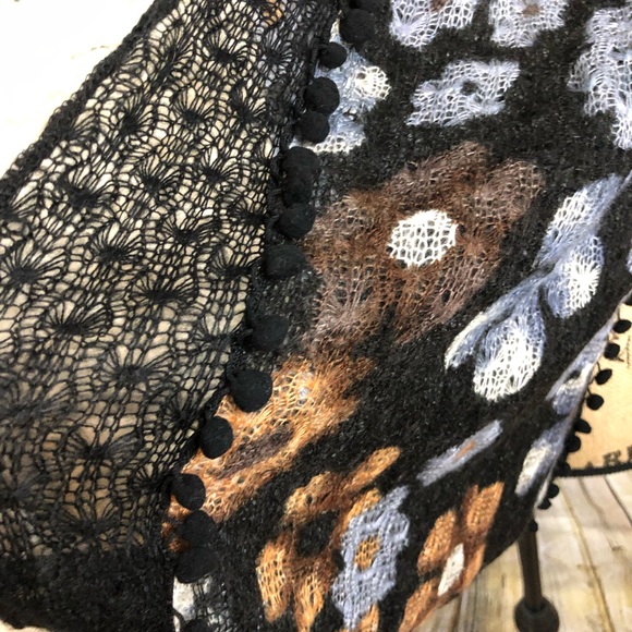 Infinity Scarf - Picture 5 of 8